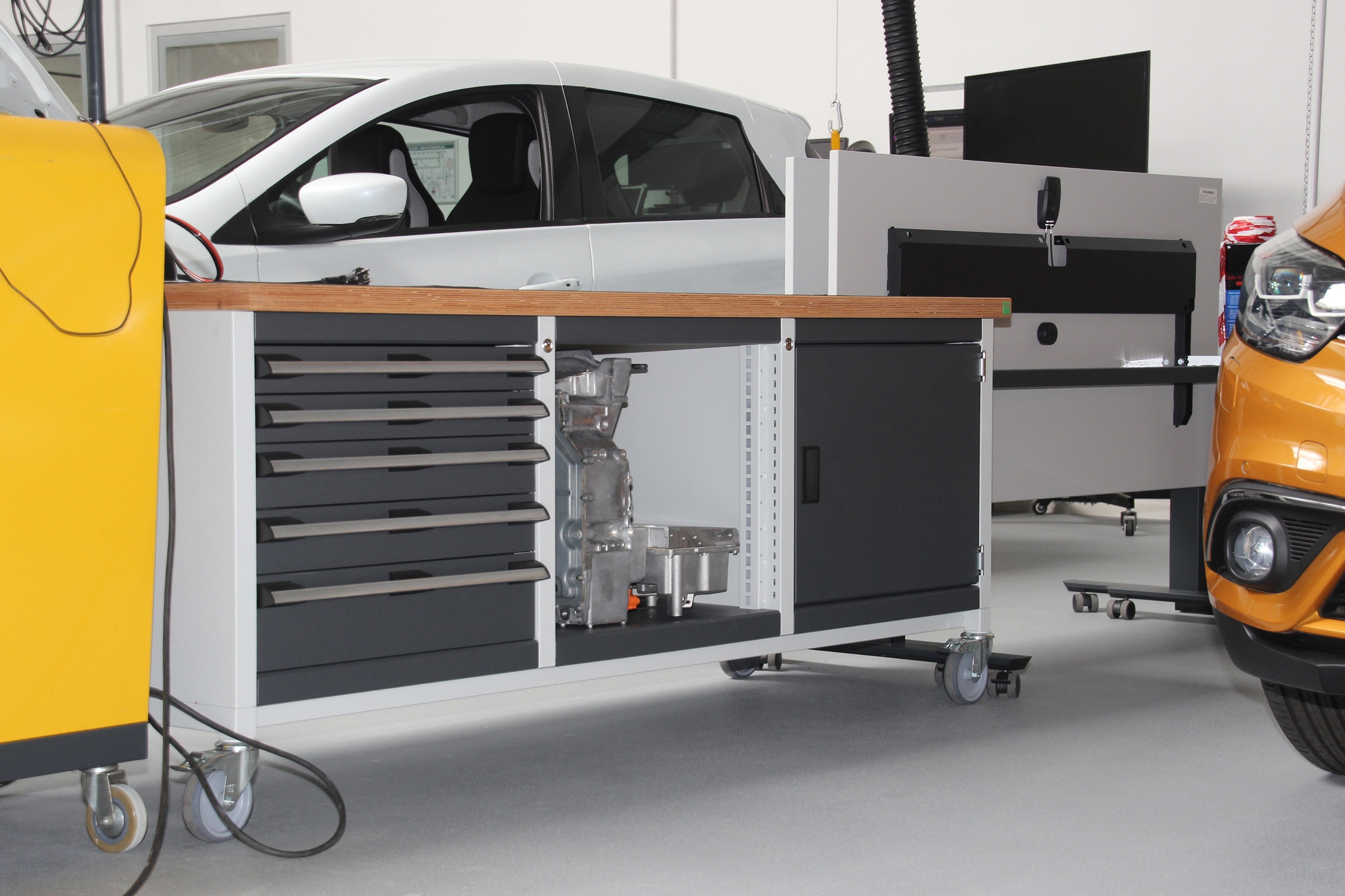 Renault-Trainingszentrum-web-5.jpg