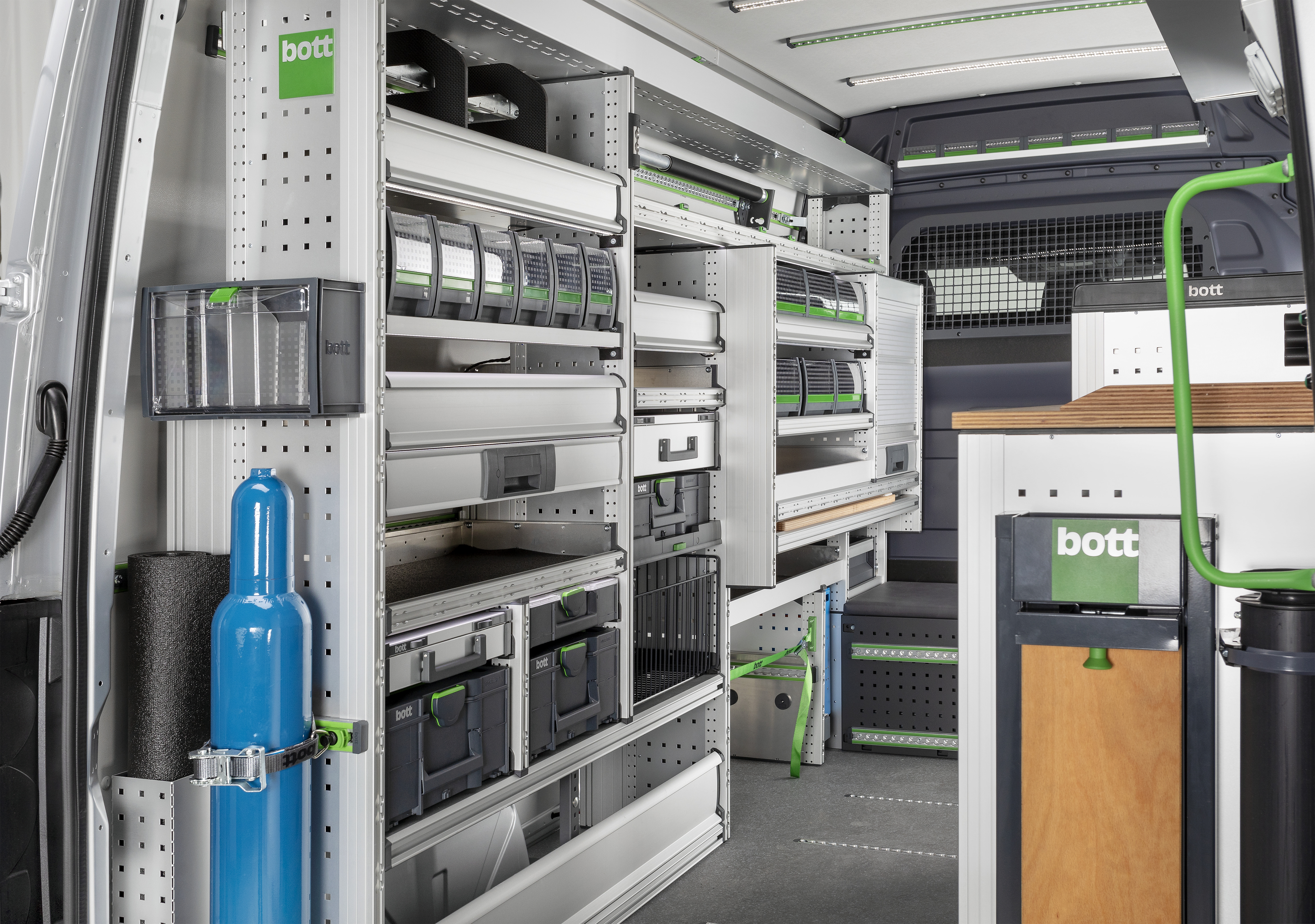 fe_im_Sprinter_innen_B0A8803.jpg
